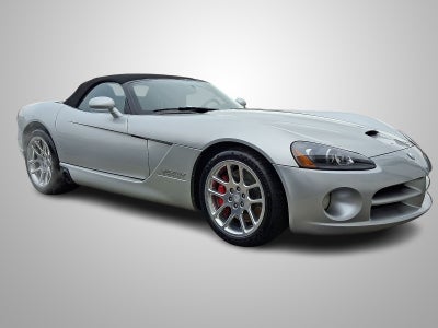2004 Dodge Viper SRT10