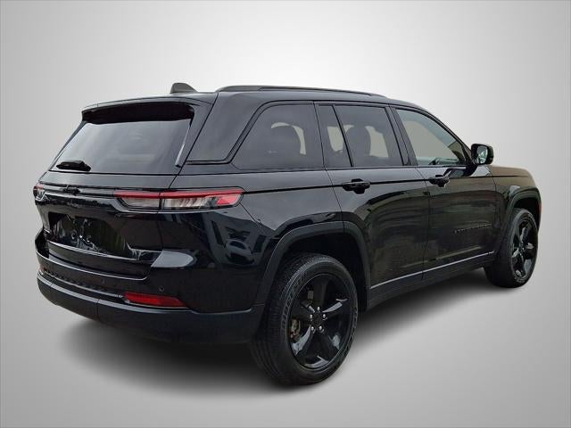 2023 Jeep Grand Cherokee Altitude 4x4