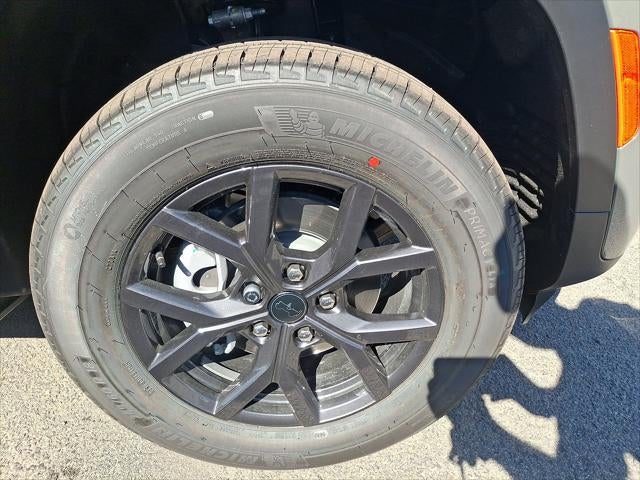 2027 Jeep Grand Cherokee GRAND CHEROKEE LAREDO ALTITUDE 4X4