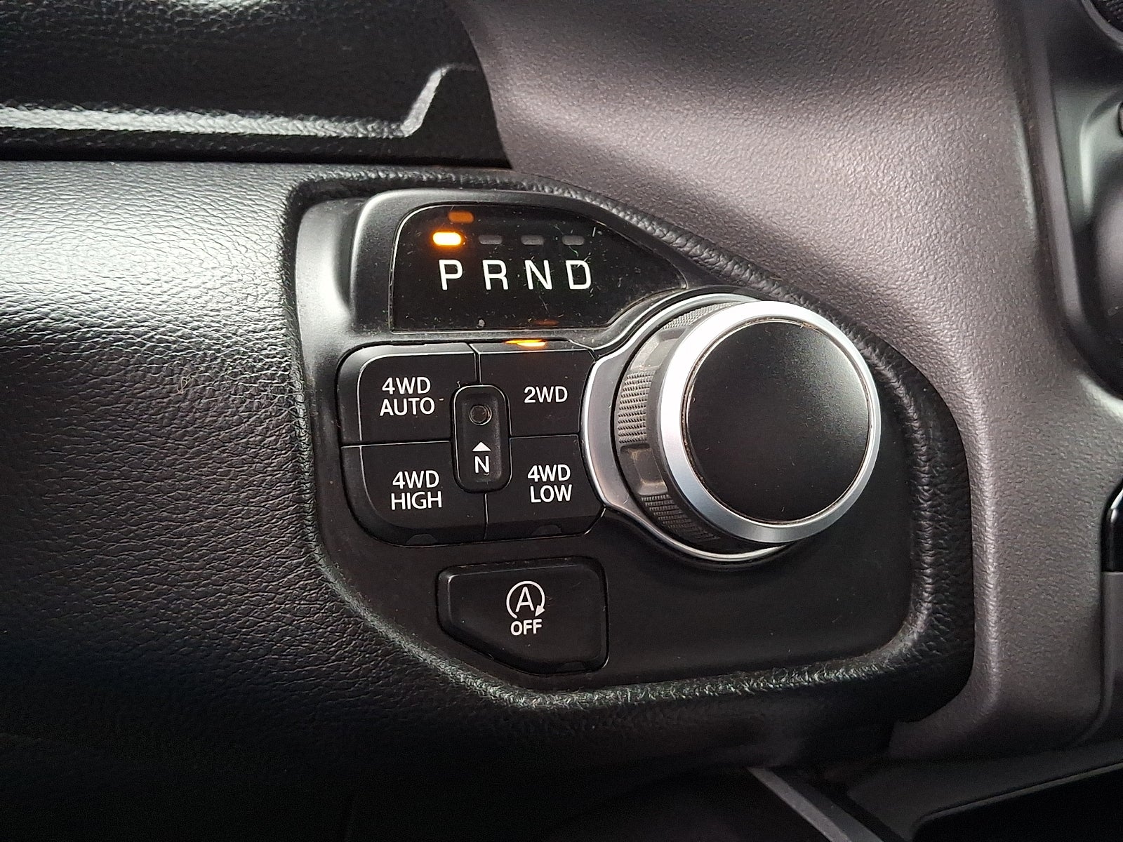 2021 RAM 1500 Big Horn Crew Cab 4x4 5'7' Box