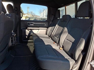 2019 RAM 1500 Big Horn/Lone Star Crew Cab 4x4 5'7' Box