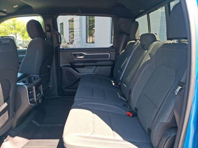 2021 RAM 1500 Big Horn Crew Cab 4x4 5'7' Box