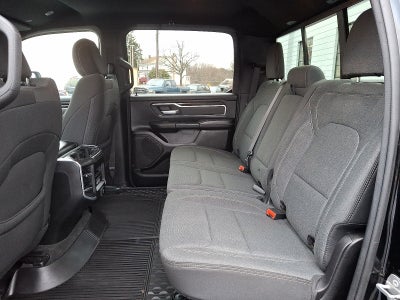 2022 RAM 1500 Big Horn Crew Cab 4x4 5'7' Box