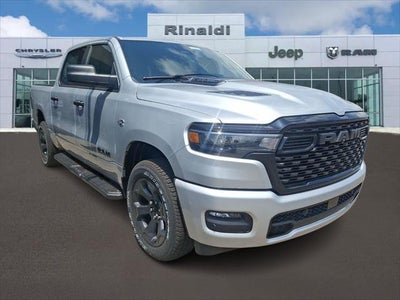 2026 RAM Ram 1500 RAM 1500 EXPRESS CREW CAB 4X4 5'7' BOX