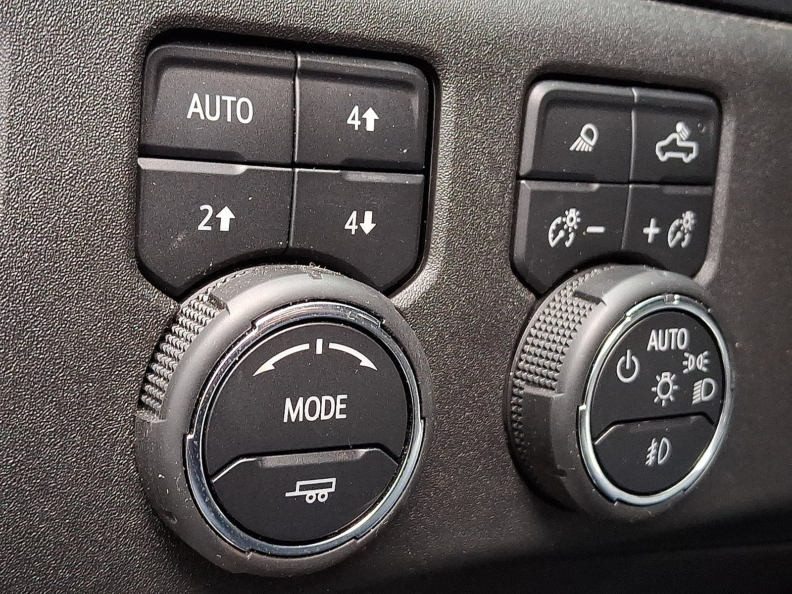 2023 Chevrolet Silverado 1500 4WD Crew Cab Short Bed RST