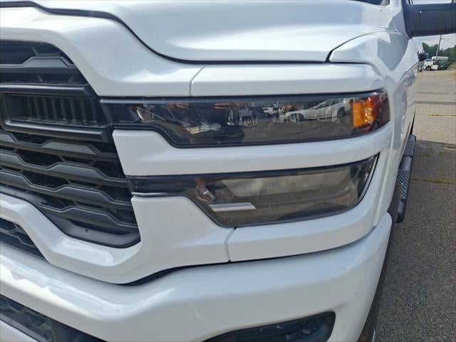2026 RAM 2500 RAM 2500 BLACK EXPRESS CREW CAB 4X4 6'4' BOX