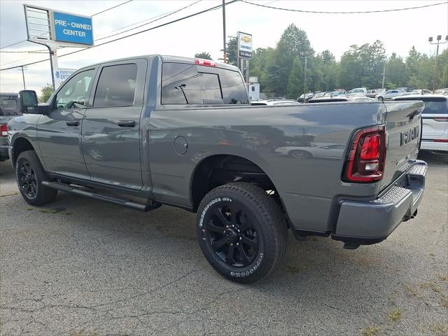 2026 RAM 2500 RAM 2500 BLACK EXPRESS CREW CAB 4X4 6'4' BOX